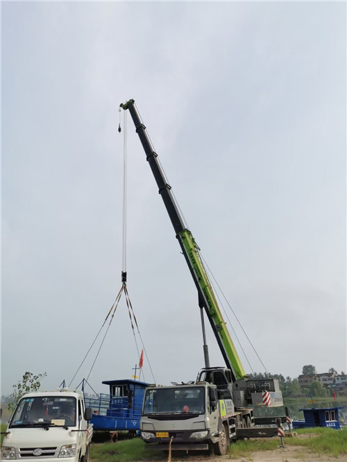 樊城区桥梁建设吊装案例